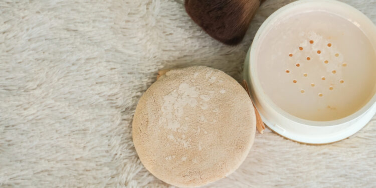 How to Keep Your Makeup in Place All Day