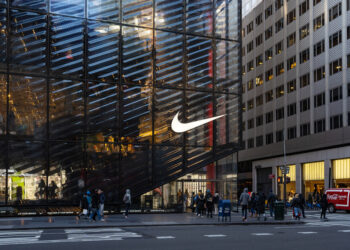 Nike’s Swoosh Logo Has A Very Interesting Story Behind It