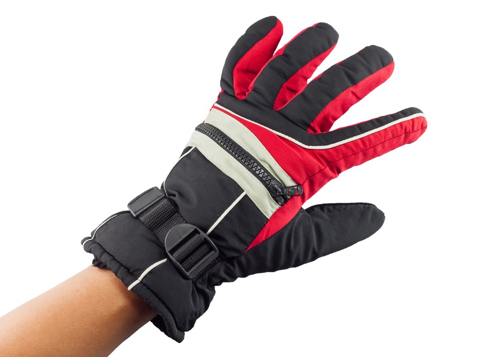 How to make heated gloves using a microwave?