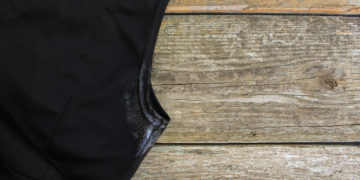 How to remove deodorant stains from your favorite dresses easily?